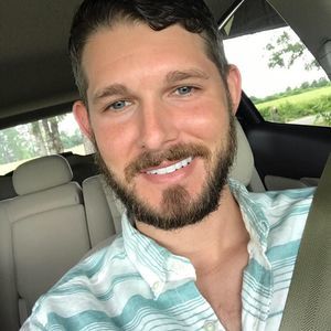 Meet your Posher, Clay